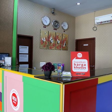 Nida Rooms Makassar Jampea 19536 Exterior photo