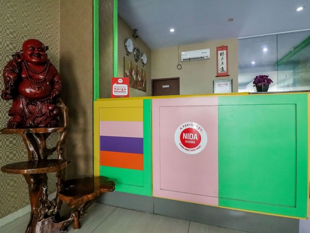 Nida Rooms Makassar Jampea 19536 Exterior photo
